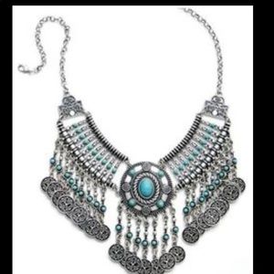 Avon 2016 Mark Necklace.